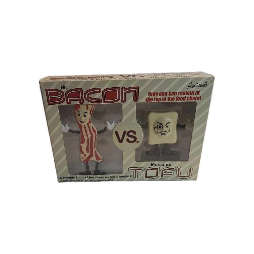 Accoutrements Mr Bacon VS Mansieur Tufu. New